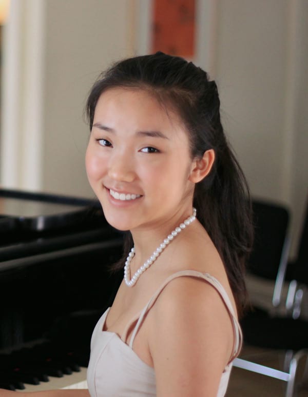 Yiran_Liu_YASC12_sml2web